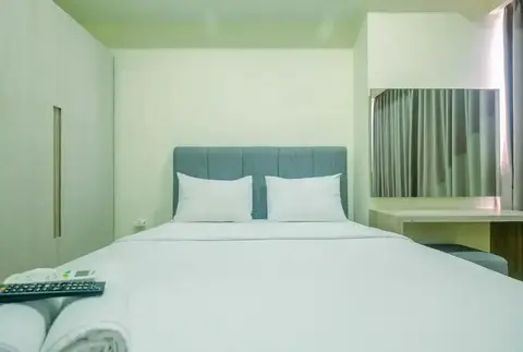 Cozy Stay @ Strategic Place 2BR Menteng Park Apartment — фото 1