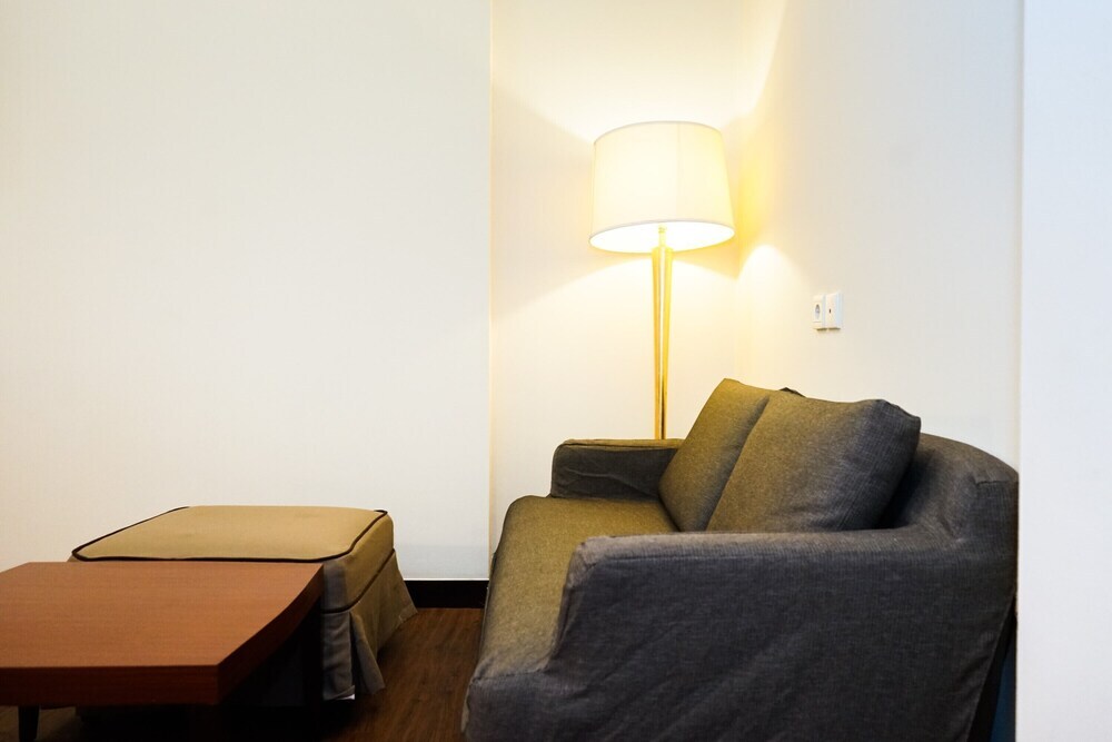Джакарта: 1BR Queen Bed at Ancol Marina Apartment near Dufan