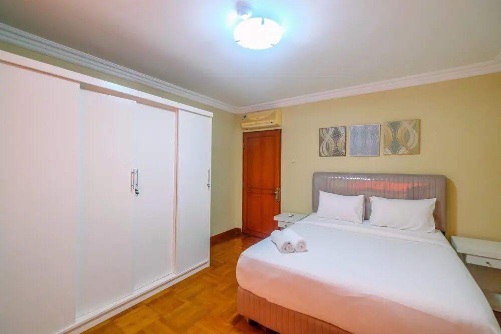 Джакарта: Elegant and Homey 1BR Nuansa Hijau Apartment Pondok Indah