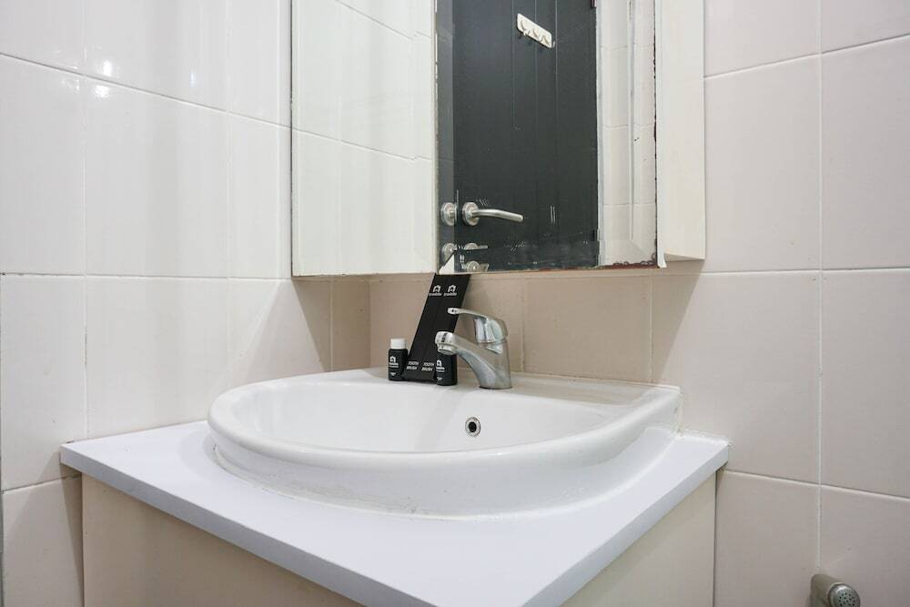 Джакарта: Highest Value 1BR at Cervino Village Apartment