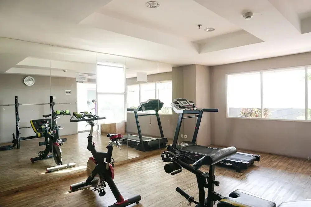 Джакарта: Homey 2BR Apartment @ Belmont Residence