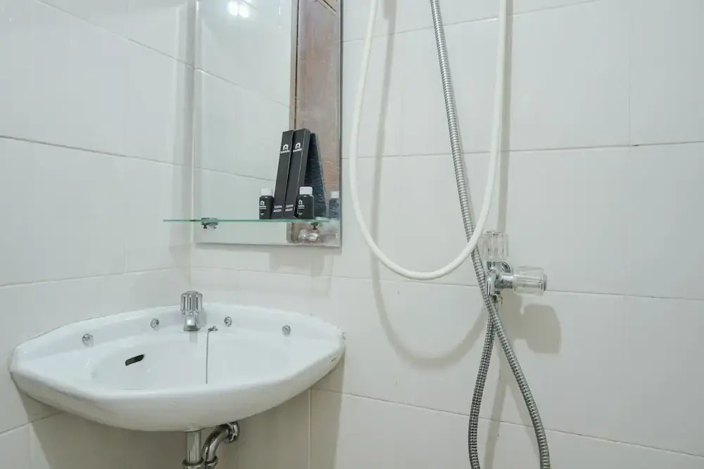 Джакарта: Homey and Compact 2BR Pluit Sea View Apartment