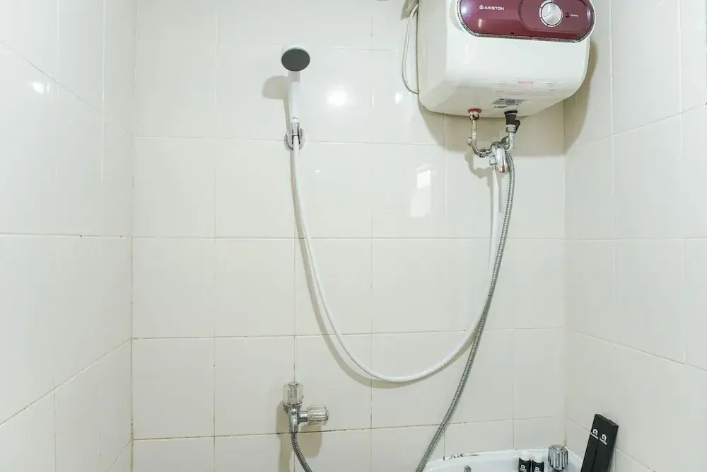 Джакарта: Homey and Simply For 2BR Pluit Sea View Apartment