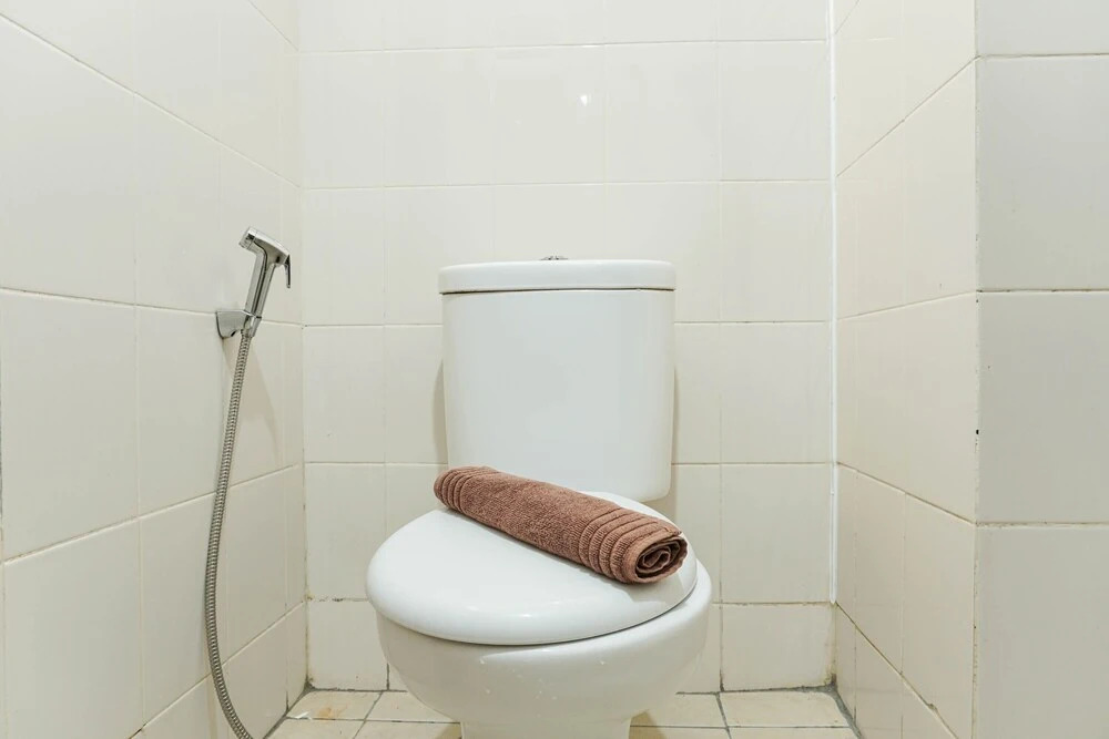 Джакарта: Homey and Simply For 2BR Pluit Sea View Apartment