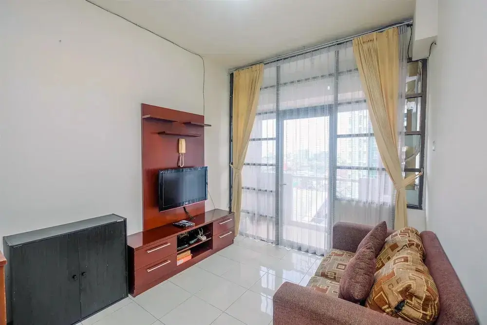 Джакарта: Great Choice and Strategic 2BR Apartment Salemba Residence
