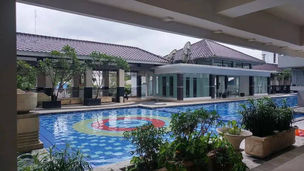 Джакарта: Great Choice and Strategic 2BR Apartment Salemba Residence