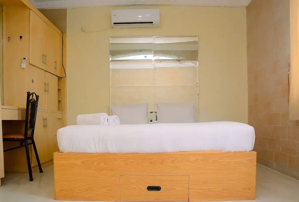 Джакарта: Relax and Cozy 1BR Mediterania Gajah Mada Apartment