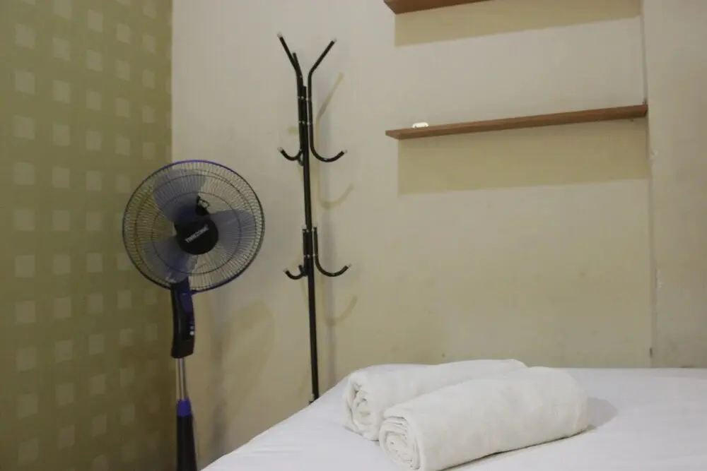 Бандунг: Pleasant & Relaxing 2BR Apartment at The Suites Metro Bandung