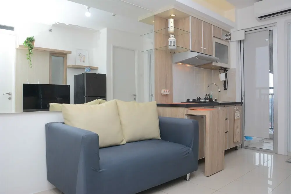 Джакарта: Comfort and New Renovation 2BR Bassura City Apartment