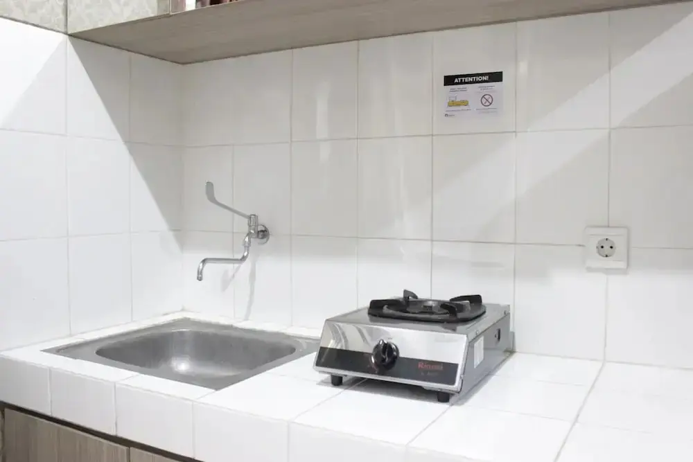 Бандунг: Relaxing & Stylish 1BR Apartment at Newton Residence with Mountain View