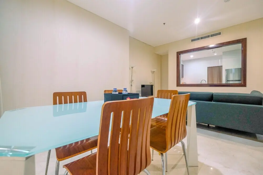Джакарта: Spacious and Cozy 2BR Apartment Essence Dharmawangsa