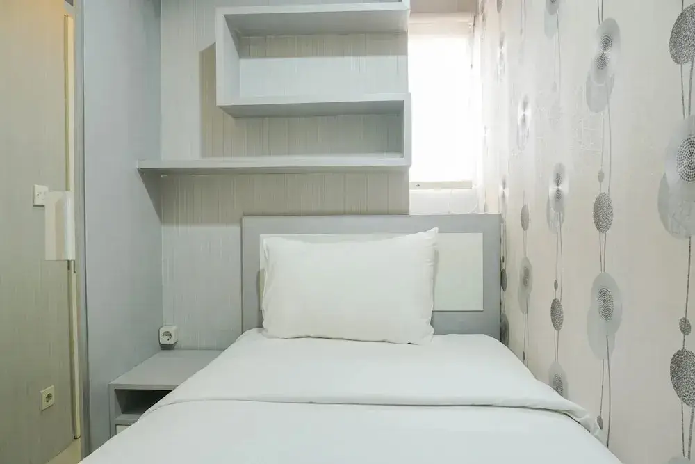 Beautiful and Comfy 2BR Menteng Square Apartment — фото 1