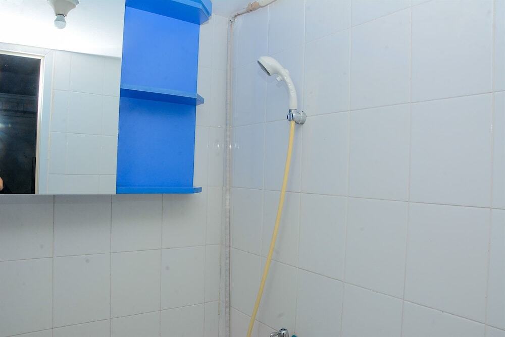 Джакарта: Spacious and Comfy 2BR Bassura City Apartment