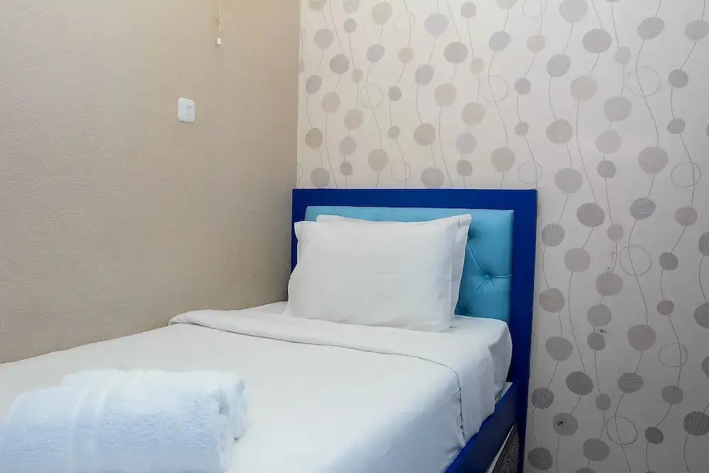 Джакарта: Spacious and Comfy 2BR Bassura City Apartment