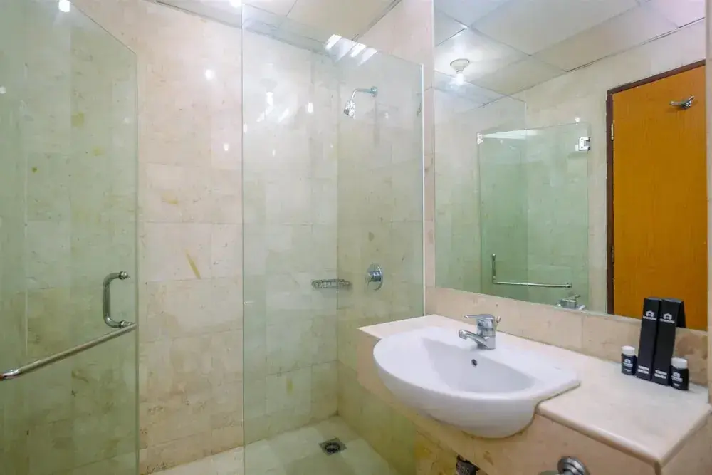 Джакарта: Exclusive with City View 3BR Apartment Bellagio Residence