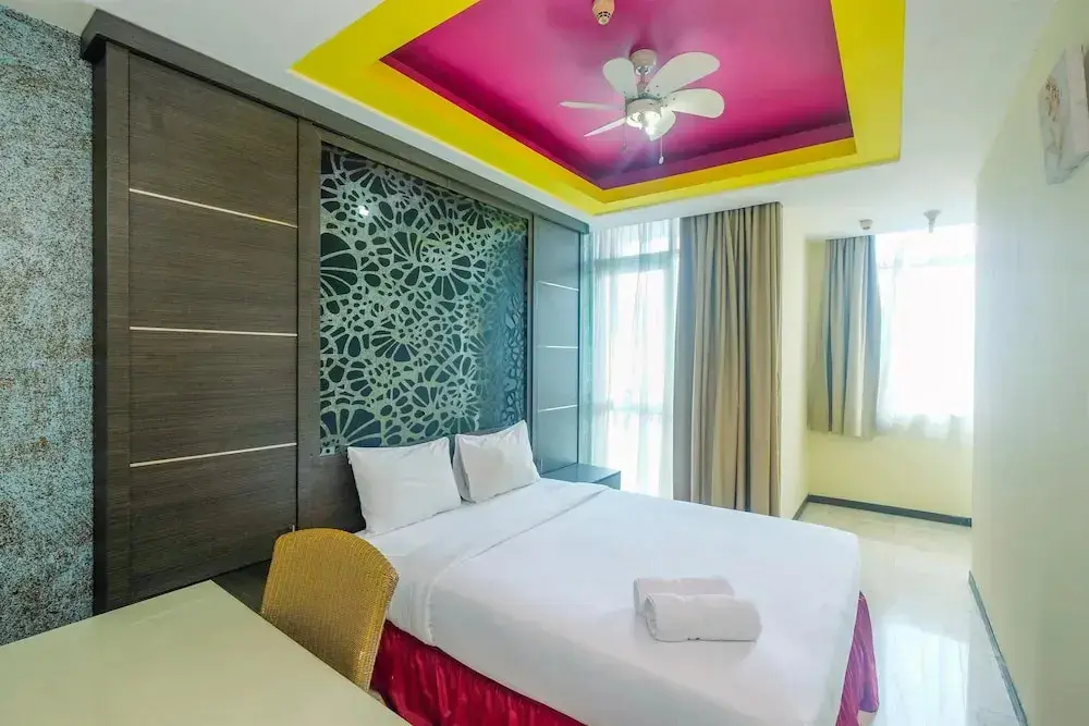 Джакарта: Exclusive with City View 3BR Apartment Bellagio Residence