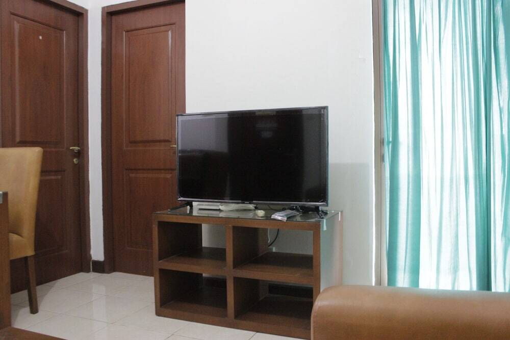 Бандунг: Homey 2BR Majesty Apartment near Maranatha University
