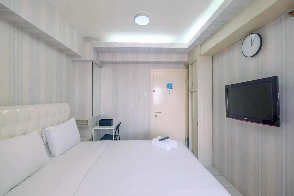 Джакарта: Lovely Studio Green Pramuka Apartment near Shopping Center