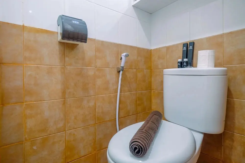 Джакарта: Trendy Connecting Mall 2BR Green Pramuka Apartment