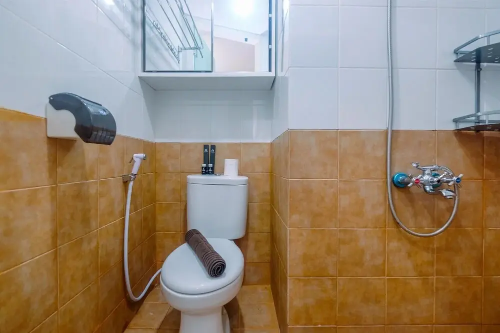 Джакарта: Trendy Connecting Mall 2BR Green Pramuka Apartment