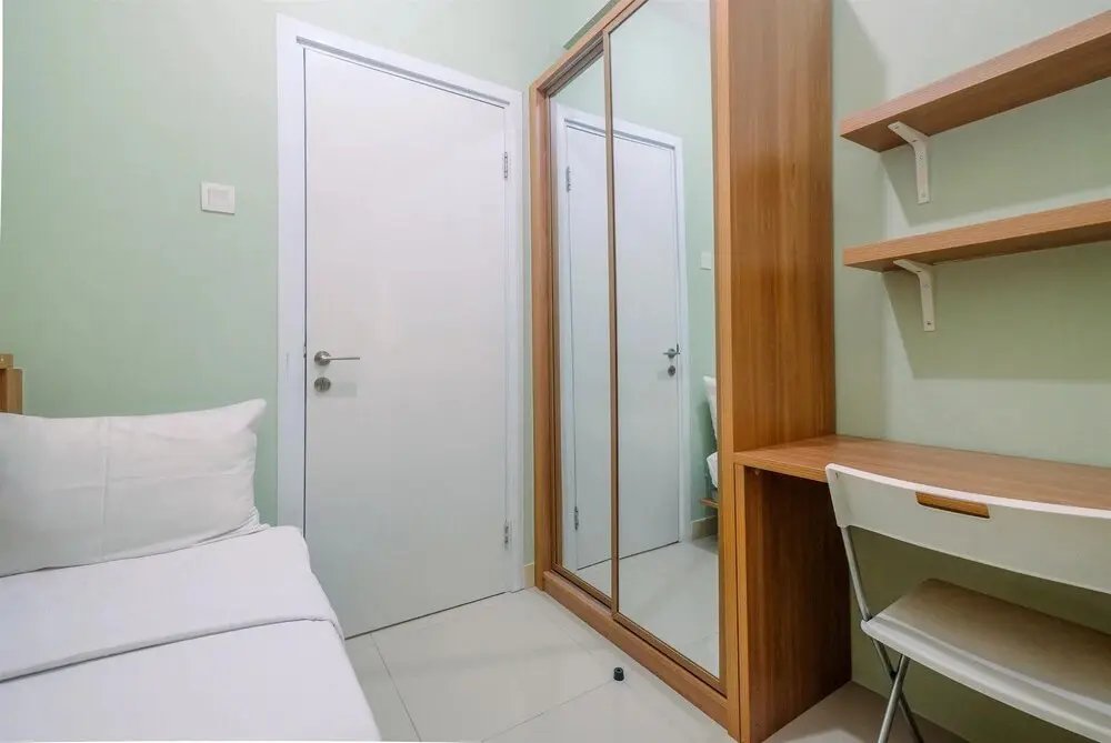 Джакарта: Trendy Connecting Mall 2BR Green Pramuka Apartment