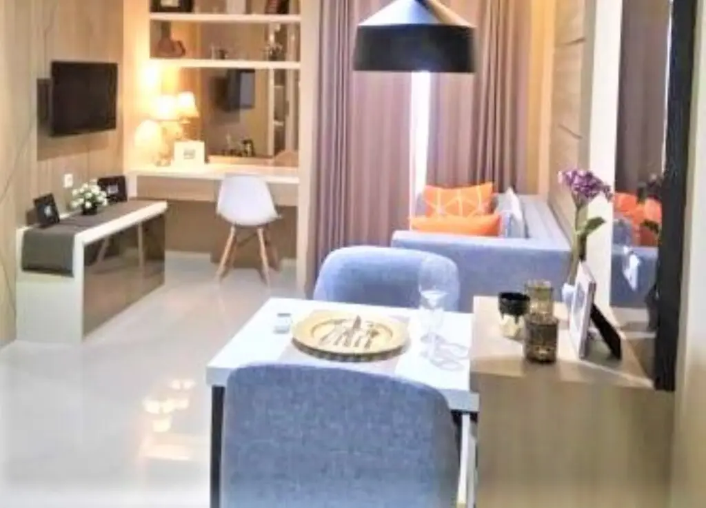 Сурабая: New Apartment Bale Hinggil by Eric