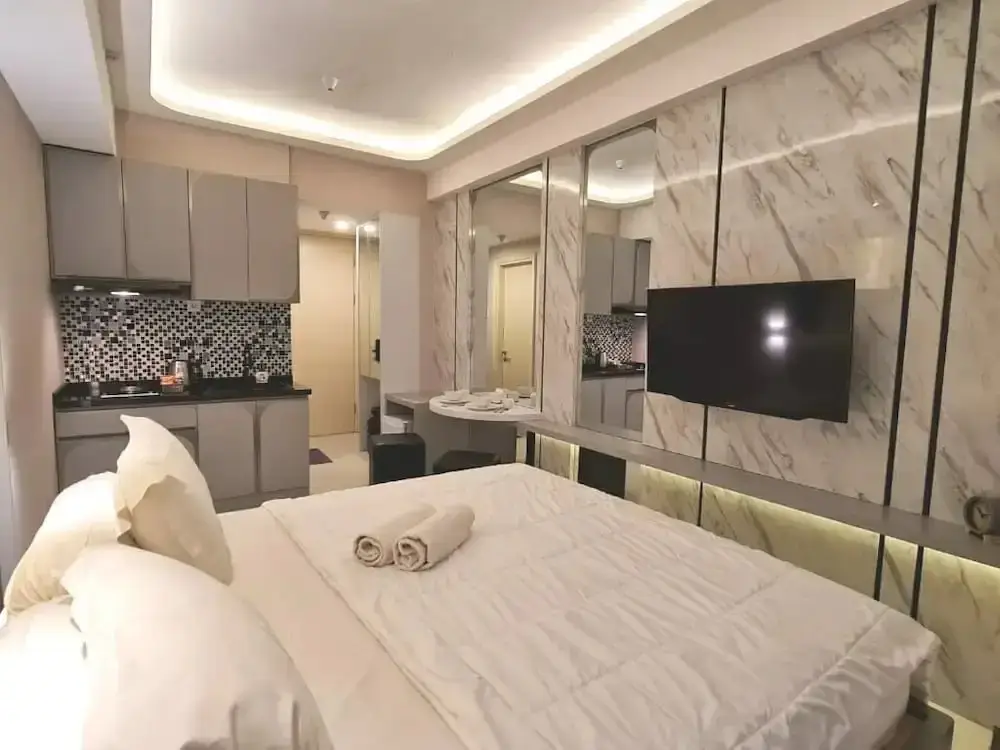 Сурабая: Cosmy Benson Apartment at Pakuwon Mall