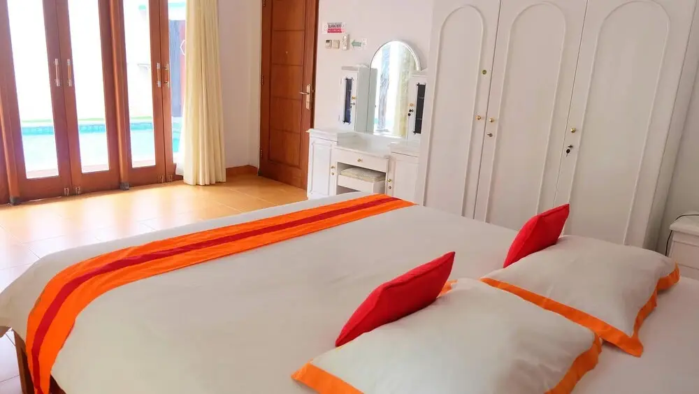 Джокьякарта: Villa Wirosaban With Private Pool By Simply Homy