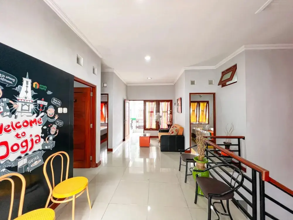 Депок: Homestay Jogja dekat Ambarukmo by Simply Homy