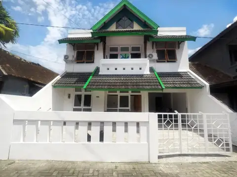 Homestay Jogja 4 Kamar Tidur Full AC Seputaran Umbulharjo dekat Gembira Loka — фото 1