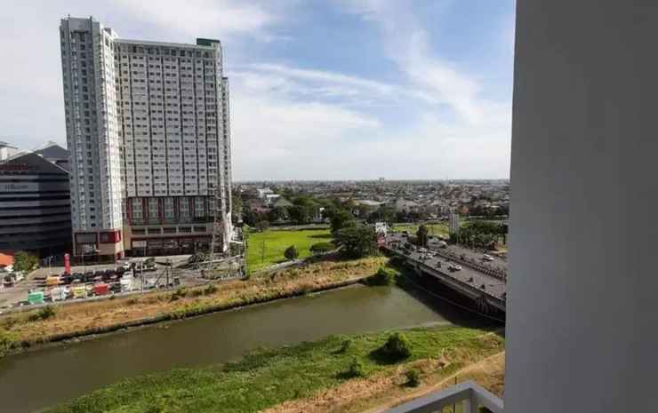Сурабая: New Apartement Bale Hinggil by Prafi