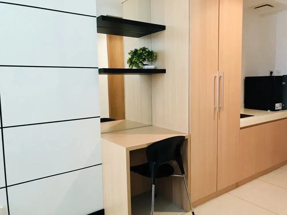 Тангеранг: Treepark City Apartement by Echa