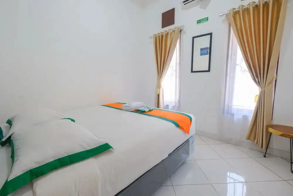 Джокьякарта: Homestay Jogja Dekat Masjid Jogokaryan by Simply Homy