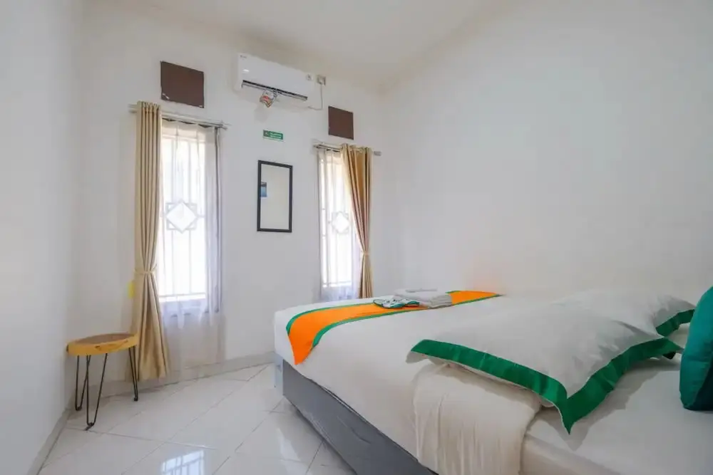 Джокьякарта: Homestay Jogja Dekat Masjid Jogokaryan by Simply Homy