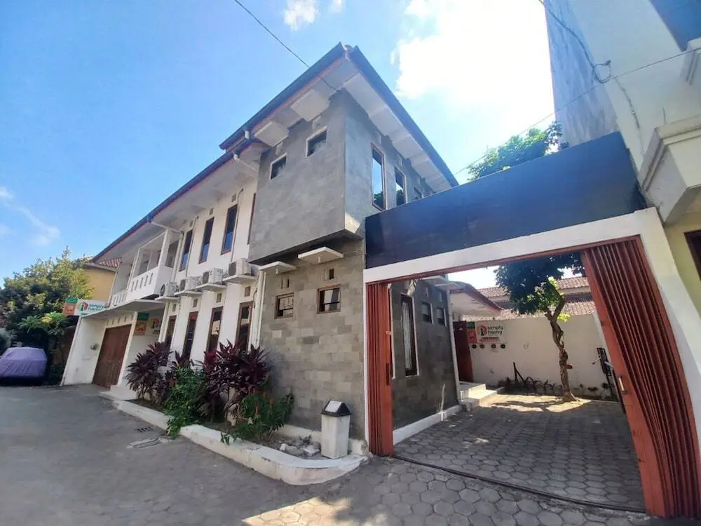 Джокьякарта: Homestay Jogja Dekat Masjid Jogokaryan by Simply Homy