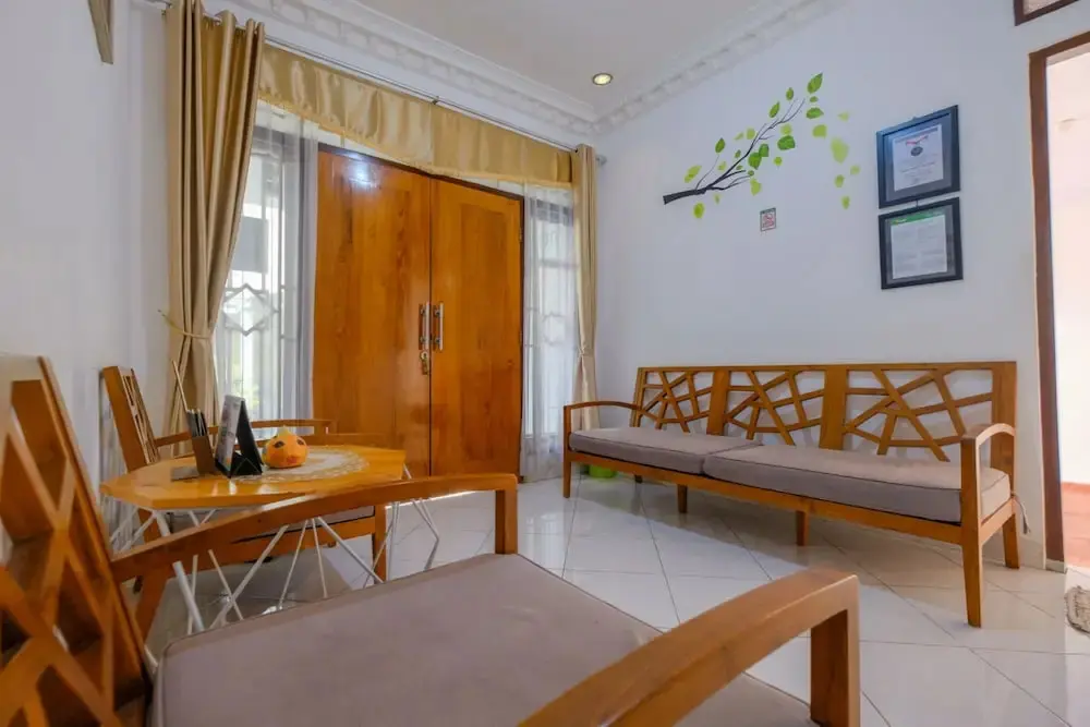 Джокьякарта: Homestay Jogja Dekat Masjid Jogokaryan by Simply Homy