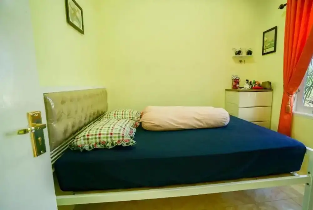 Маланг: Anargya Guest House