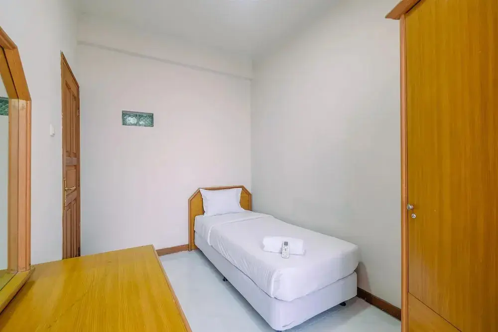 Джакарта: Spacious and Strategic 3BR Kondominium Juanda Apartment