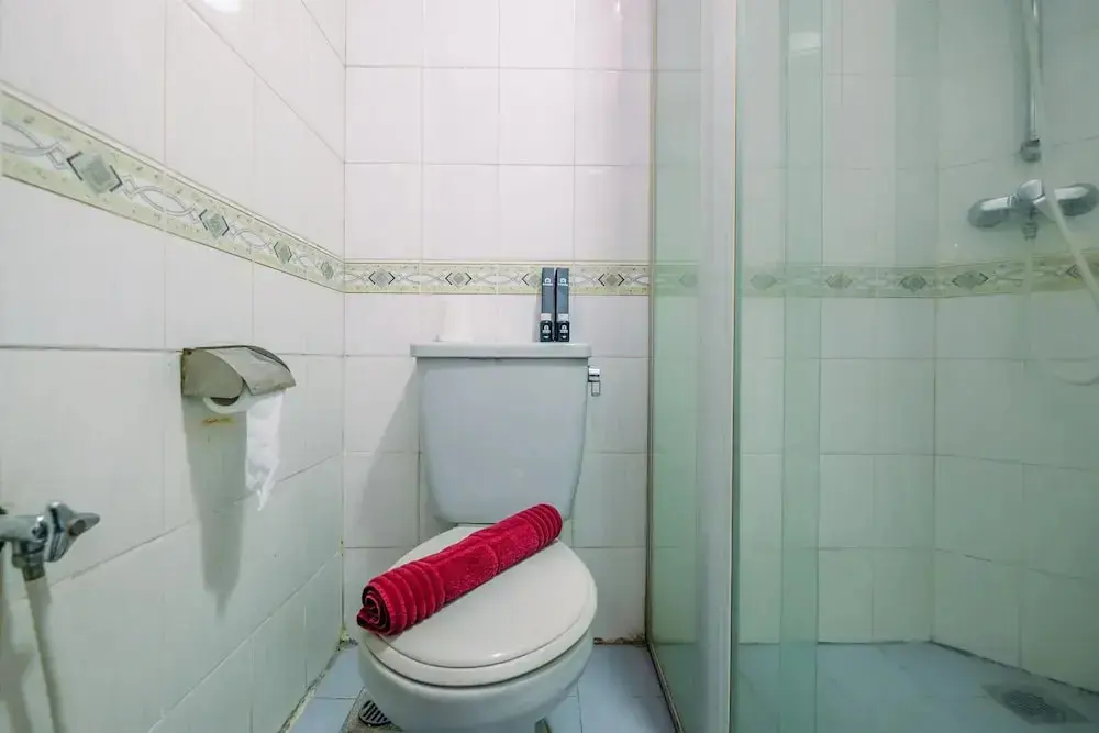 Джакарта: Homey and Spacious 3BR Kondominium Juanda Apartment