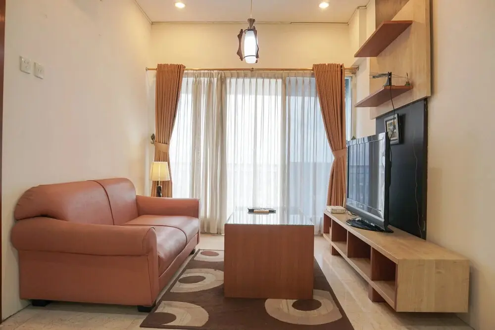 Джакарта: Homey and Modern with City View 2BR Poins Square Apartment