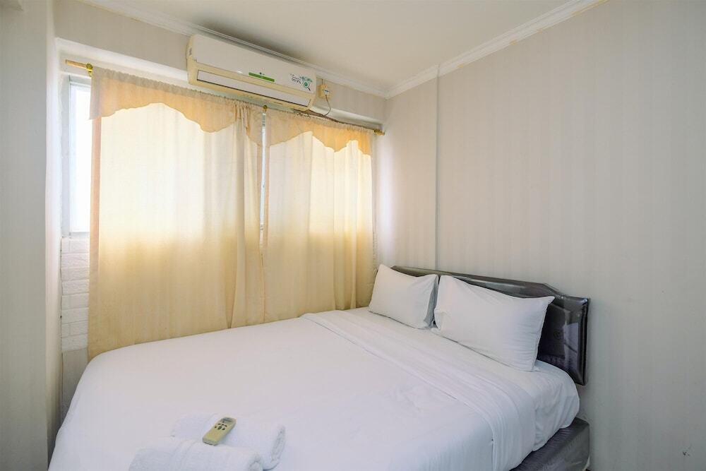 Джакарта: Fully Furnished with Comfortable Design 2BR Apartment Sentra Timur Residence