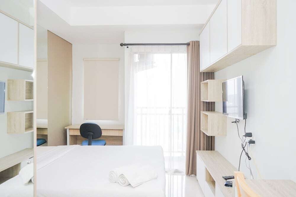 Южный Тангеранг: Comfy Studio Springwood Apartment