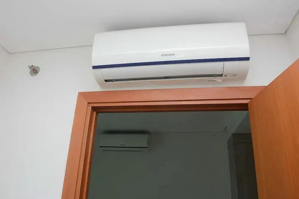 Джакарта: Cozy with Brand New @2BR Woodland Park Residence Apartment