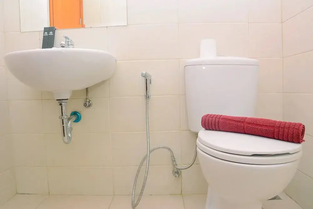 Джакарта: Cozy with Brand New @2BR Woodland Park Residence Apartment