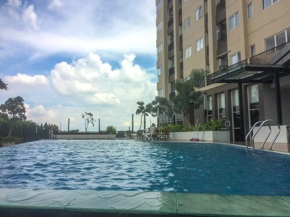 Чикаранг: Comfort Studio The Oasis Apartment near Waterboom Cikarang