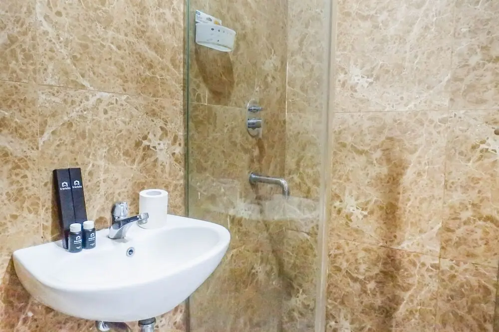 Сурабая: Exclusive Studio Apartment at Grand Sungkono Lagoon