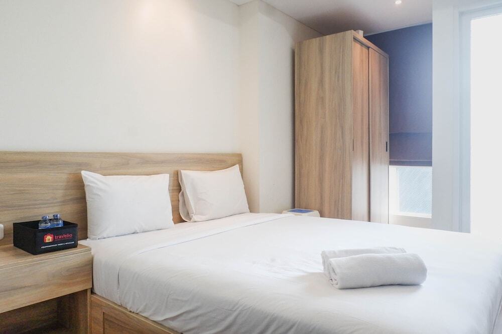 Сурабая: Exclusive Studio Apartment at Grand Sungkono Lagoon