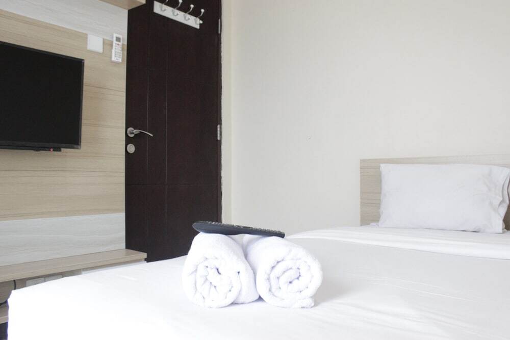 Бандунг: Best Location 2BR Tamansari La Grande Apartment