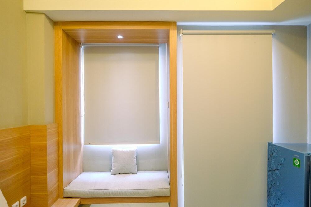 Чикаранг: Wonderful Studio Apartment at Mustika Golf Residence