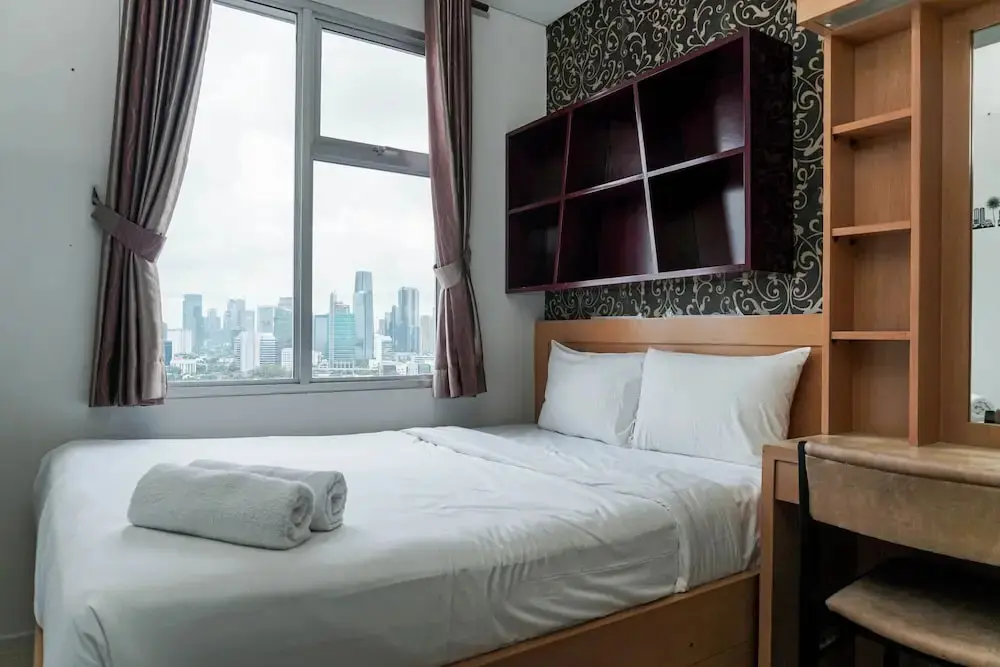 Джакарта: Elegant 2BR Apartment with Working Room The Lavande Residences
